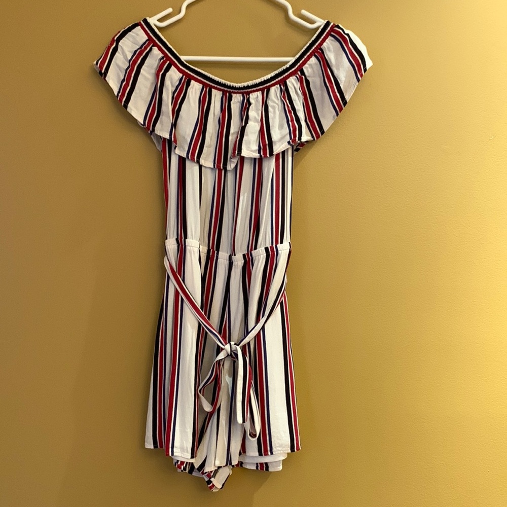 Express shorts romper